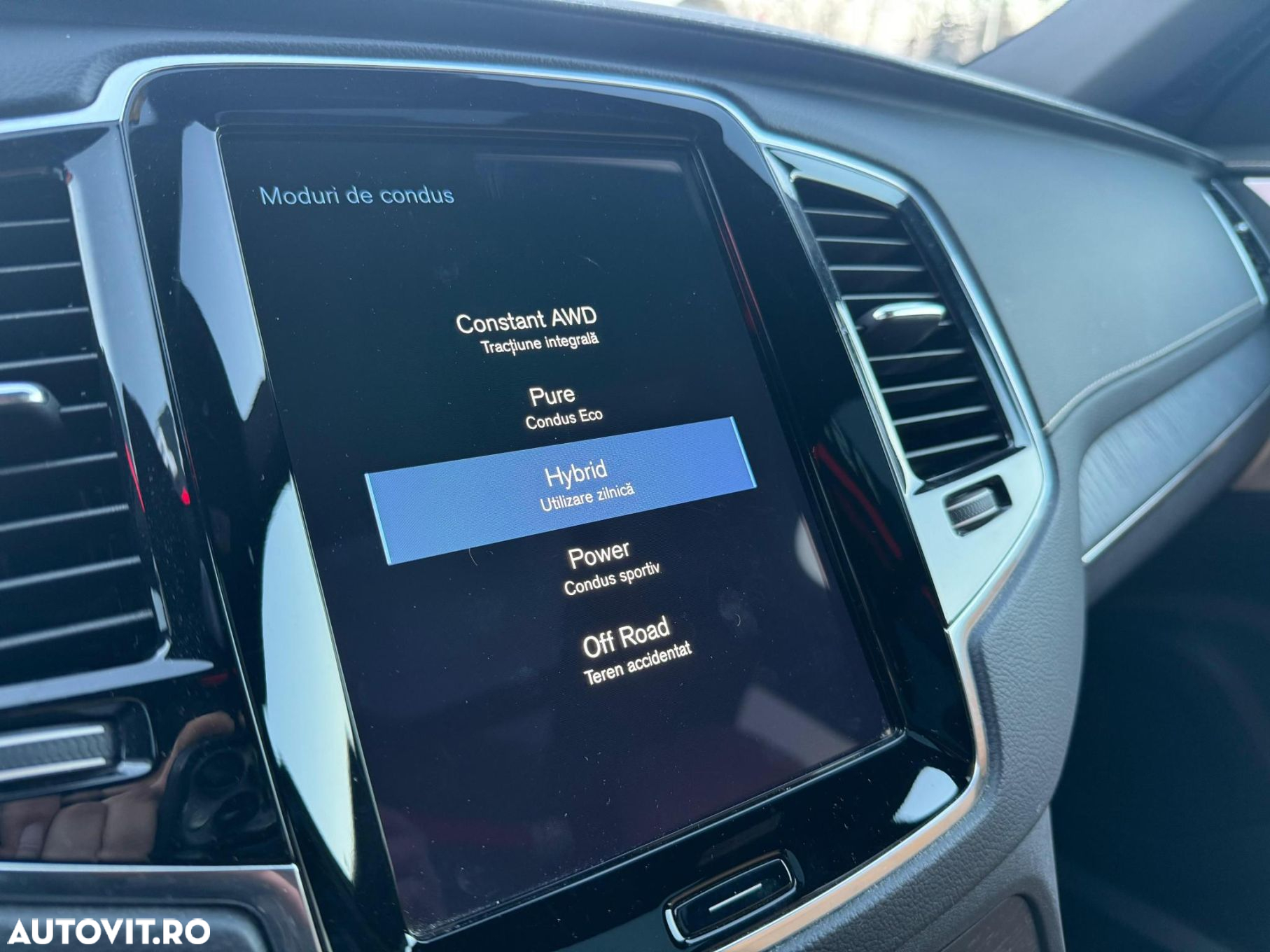 Volvo XC 90 T8 AWD Twin Engine Geartronic Inscription - 25
