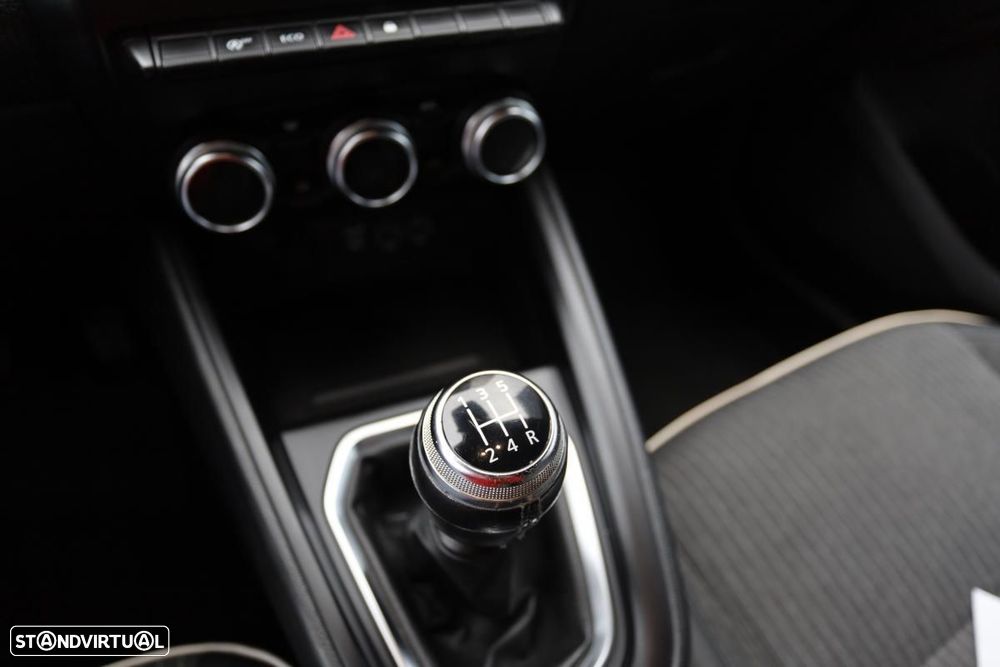 Renault Clio 1.0 TCe Exclusive - 9