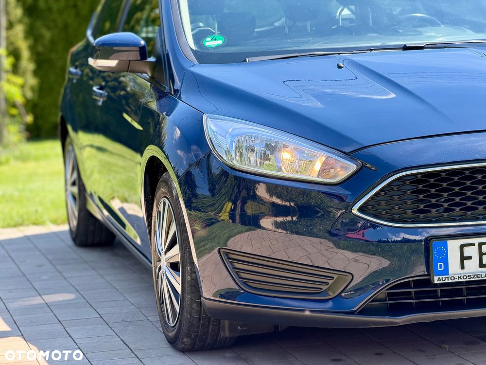 Ford Focus 1.6 Ambiente Start - 12