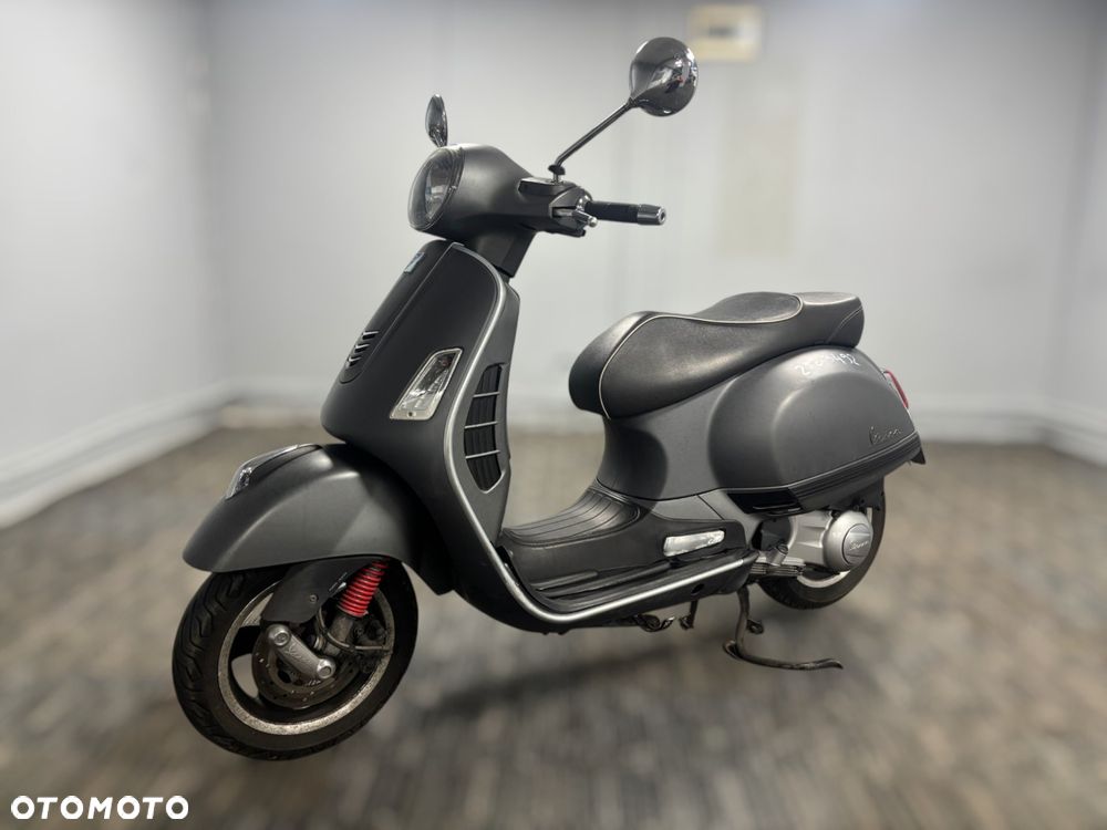 Piaggio Vespa - 6