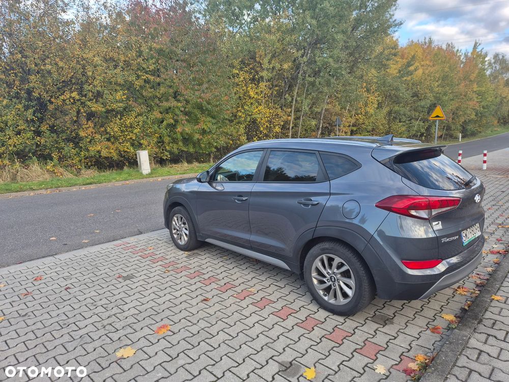 Hyundai Tucson - 4