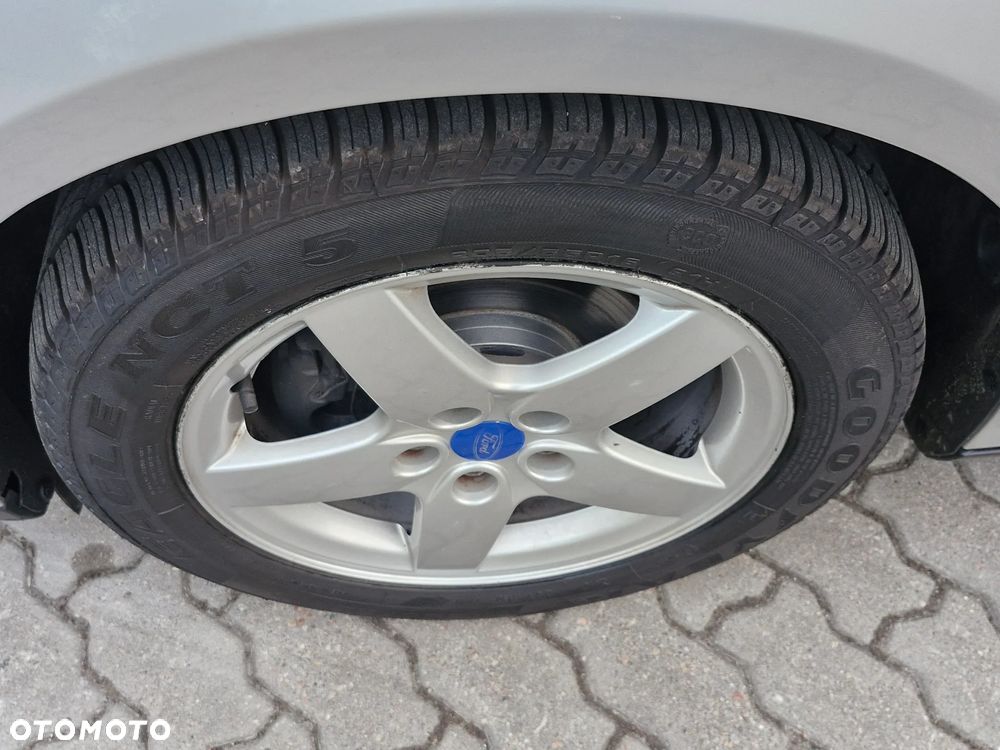 Ford Focus 1.5 TDCi SYNC Edition ASS - 24