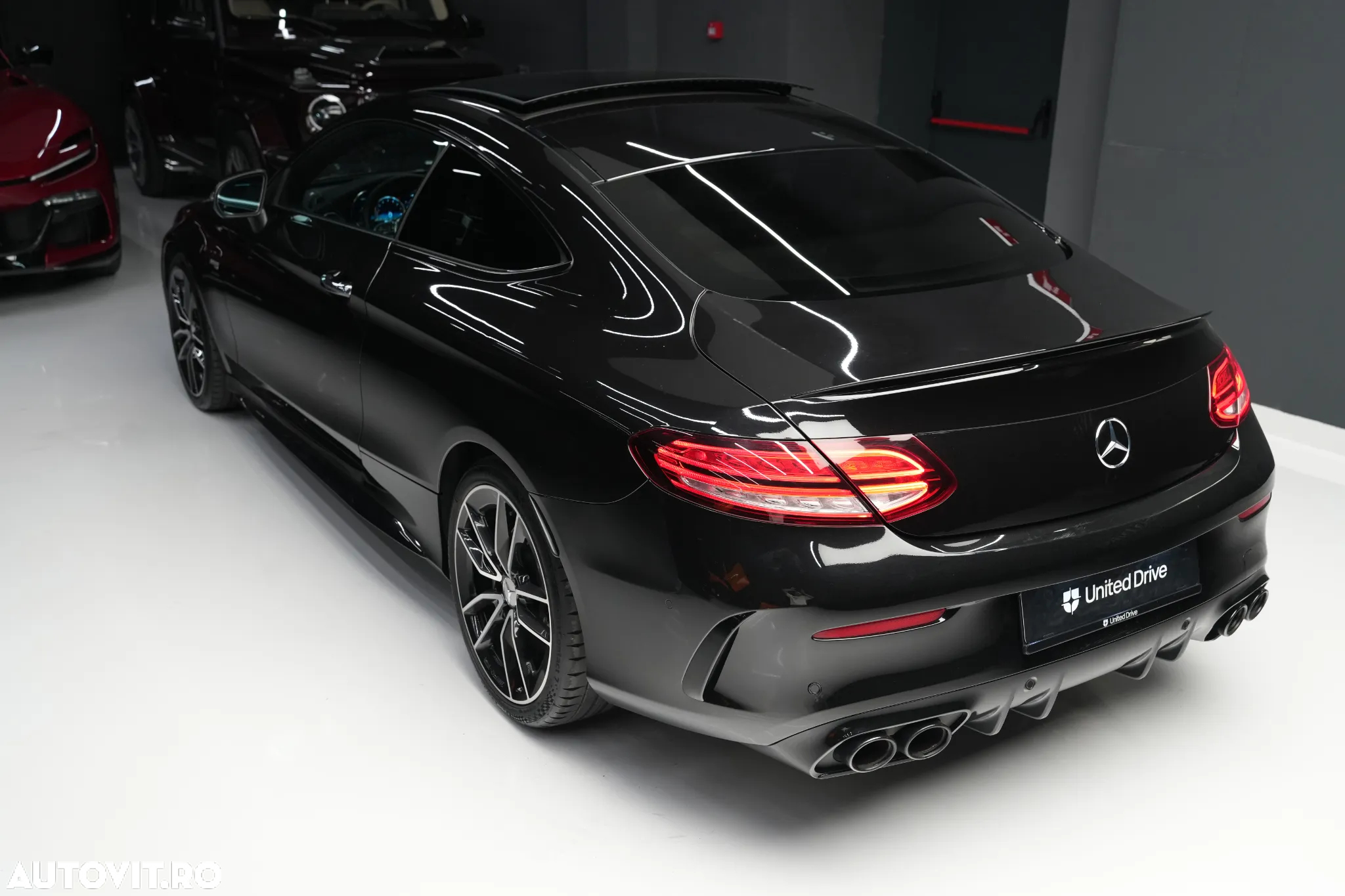 Mercedes-Benz C AMG 43 Coupe 4Matic 9G-TRONIC - 32