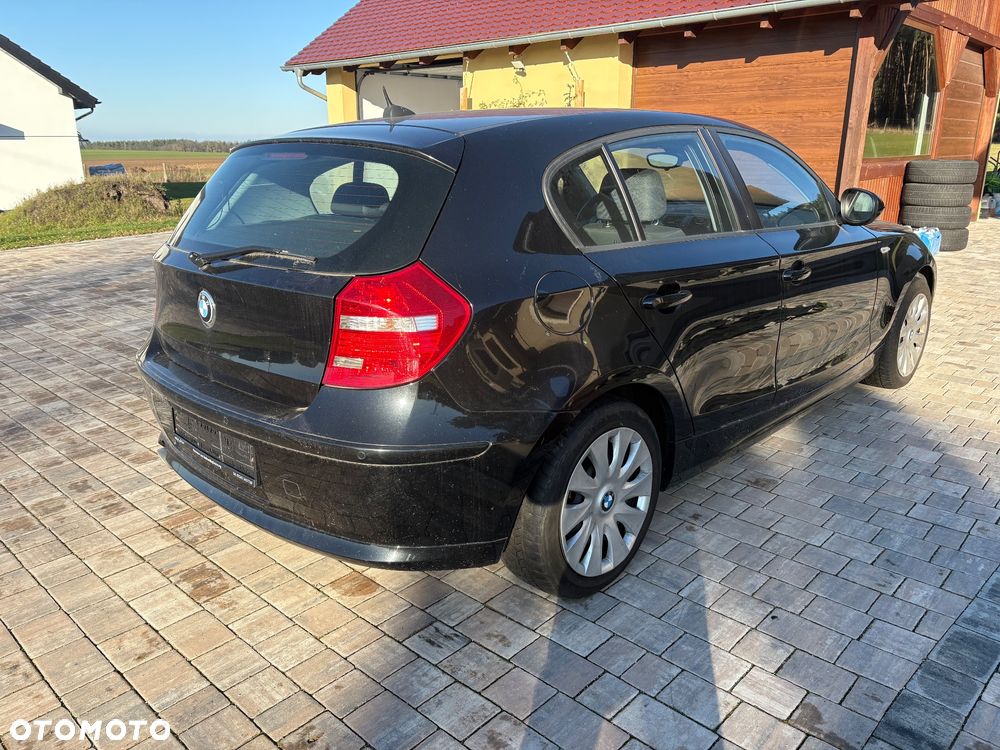 BMW Seria 1 116d DPF - 5