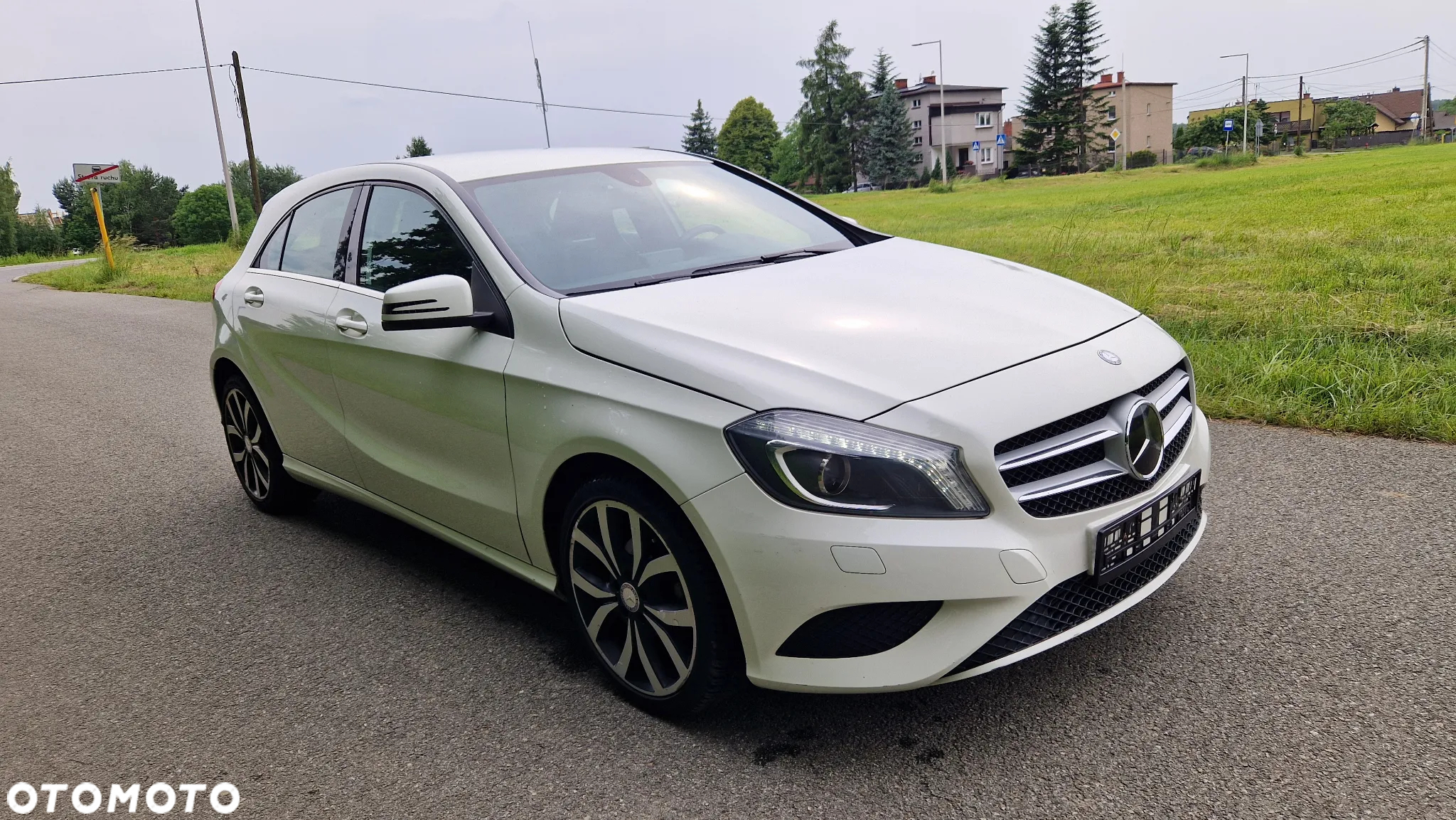 Mercedes-Benz Klasa A 180 d AMG Line - 3