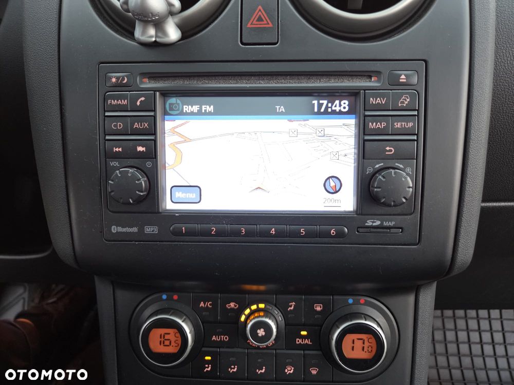 Nissan Qashqai 1.5 dCi Tekna - 15