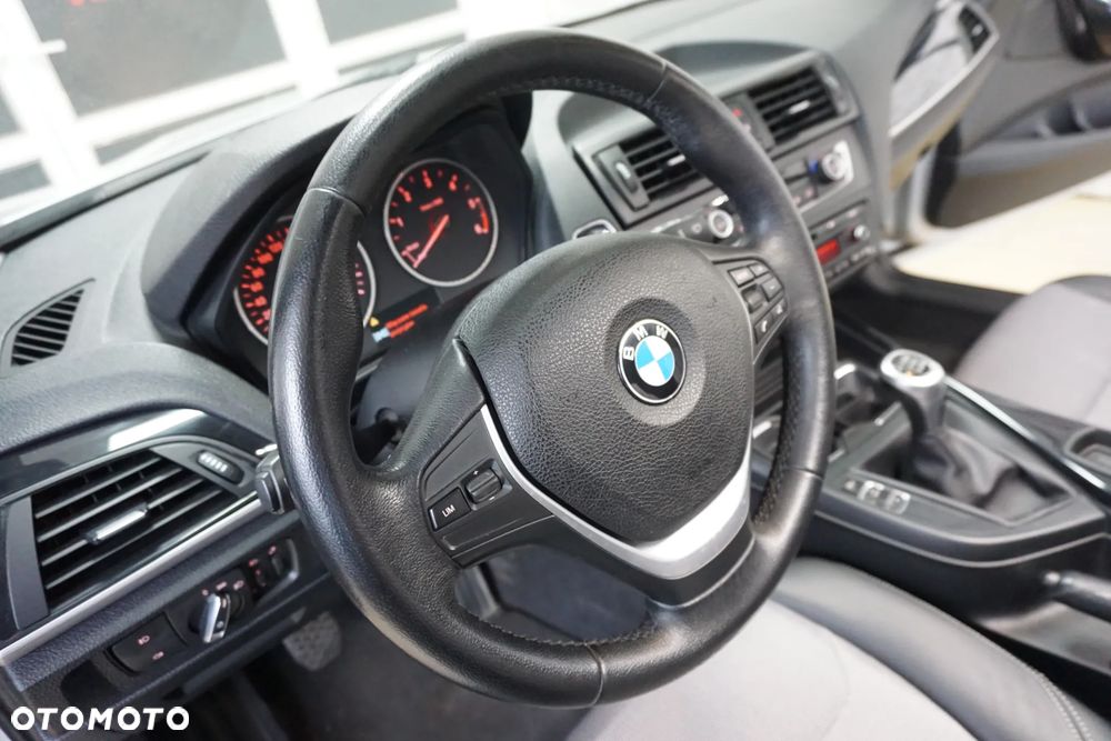 BMW Seria 1 120d Urban Line - 20