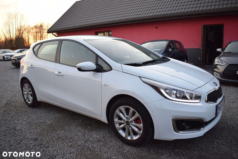 Kia Ceed 1.6 GDI Business Line - 5