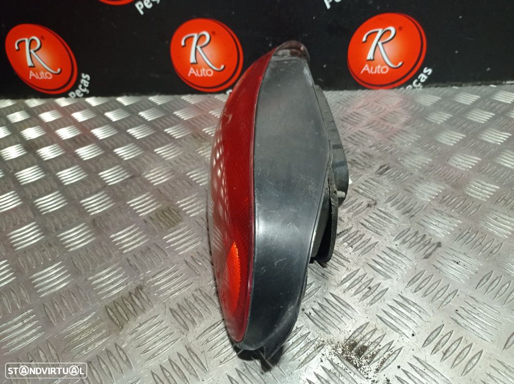 Farolim Stop Esq Mitsubishi Colt Iv (Ca_A) - 2