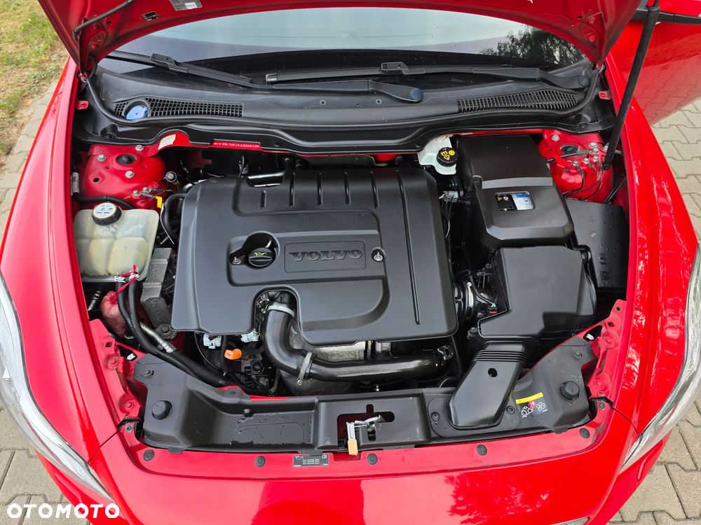Volvo C30 1.6D DRIVe Summum - 19