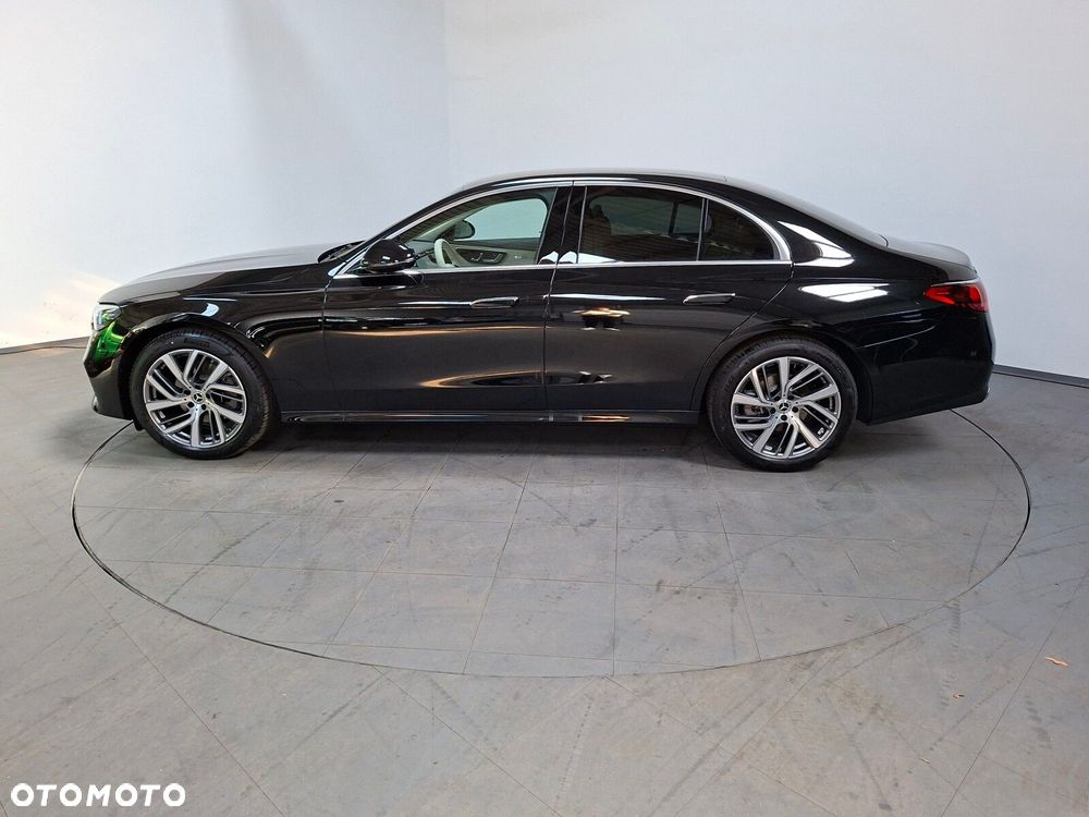 Mercedes-Benz Klasa E - 17