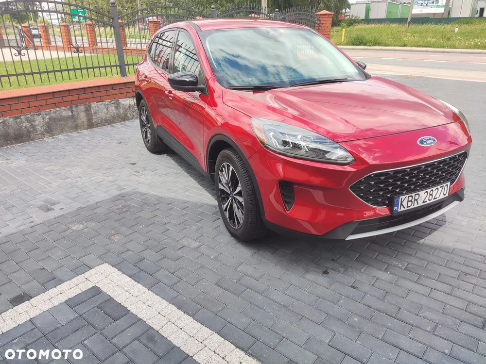 Ford Kuga - 9