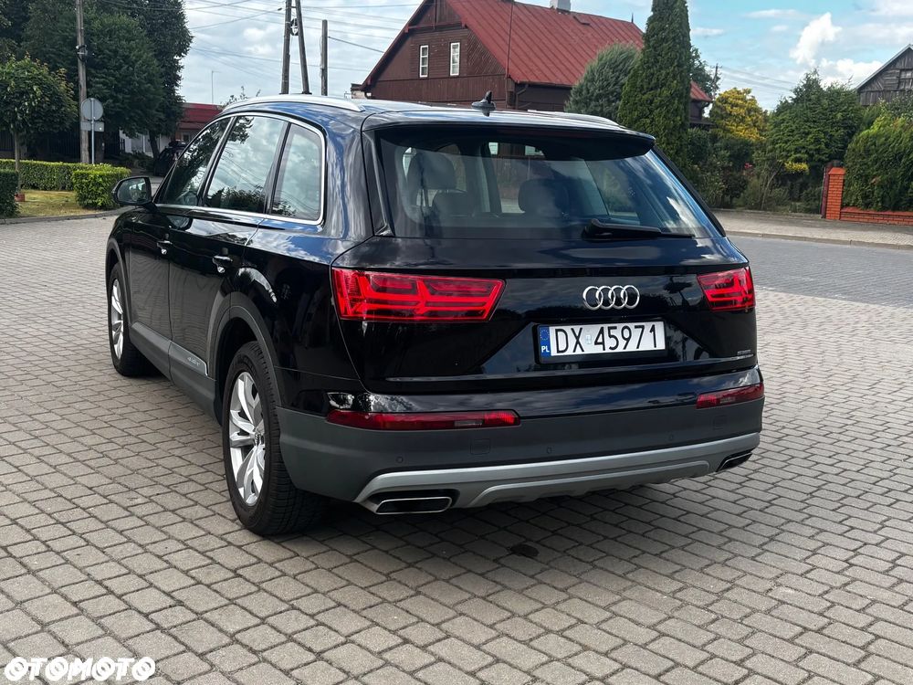 Audi Q7 - 11