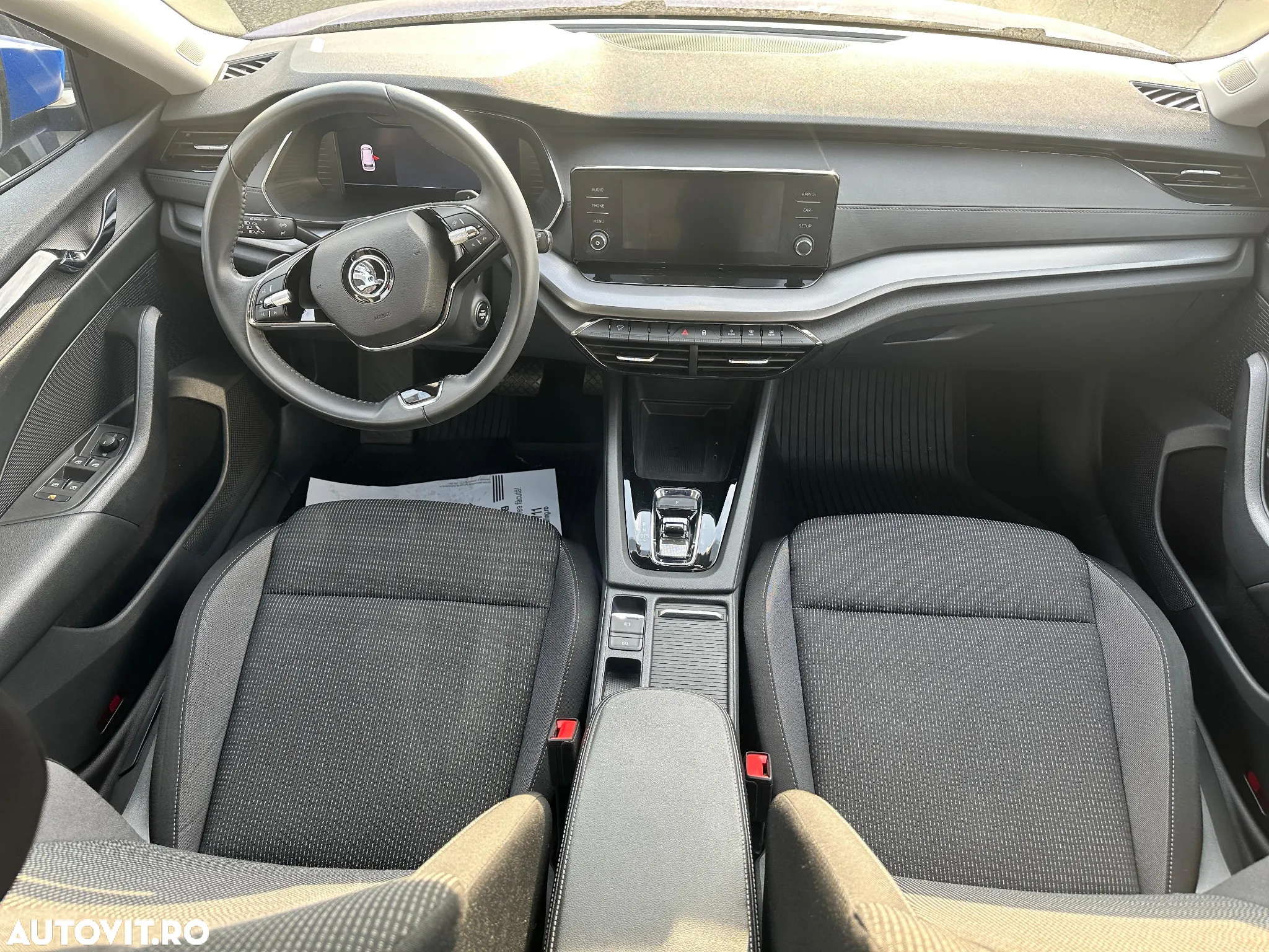 Skoda Octavia Combi 2.0 TDI DSG Ambition - 20