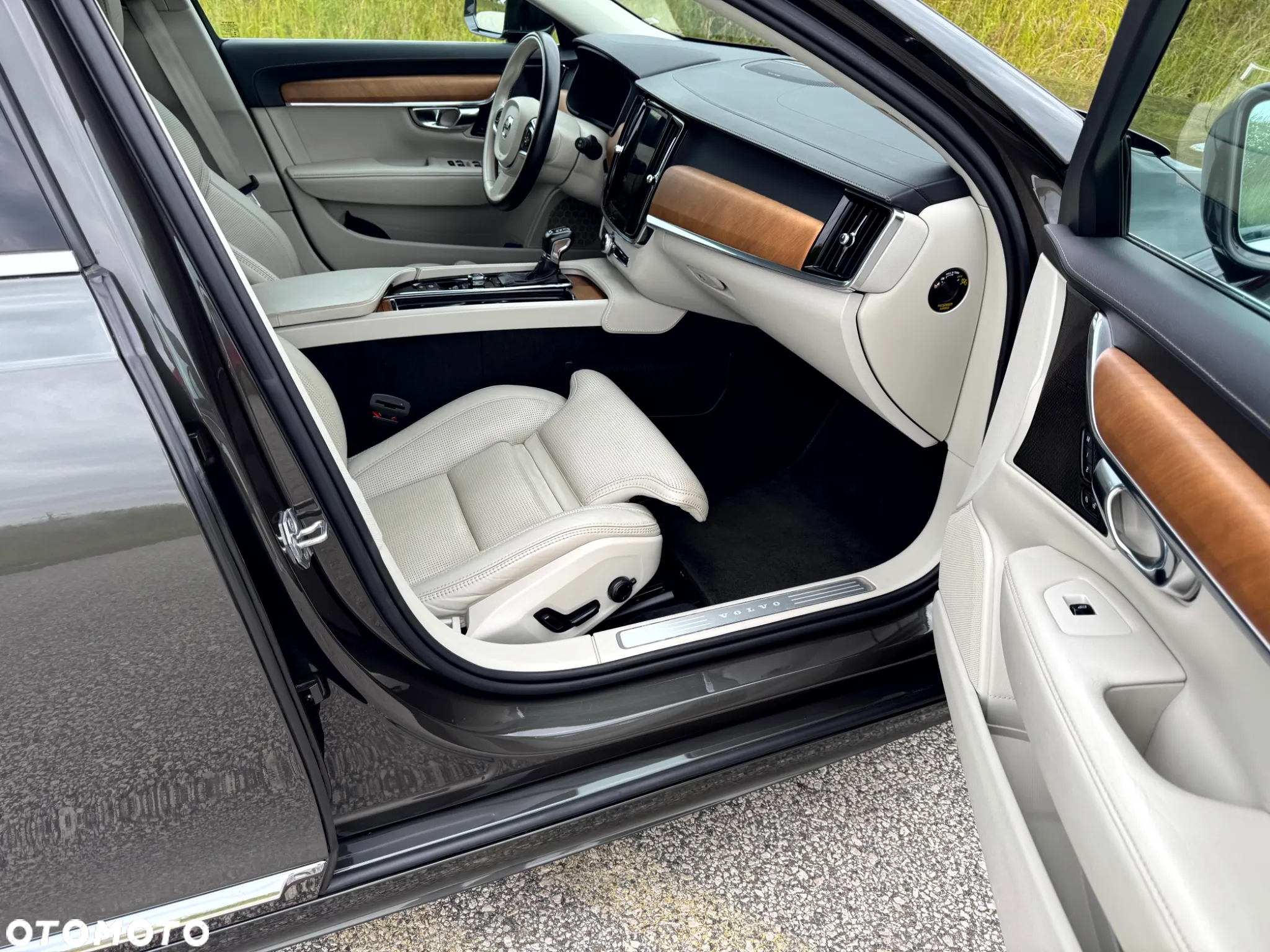 Volvo V90 D4 Inscription - 9