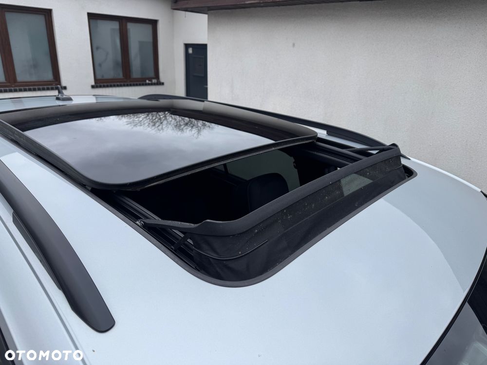 Volkswagen Tiguan 2.0 TDI SCR DSG R-Line - 27