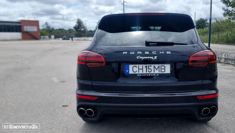 Porsche Cayenne S E-Hybrid - 5