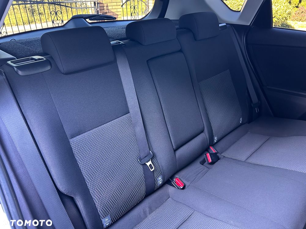 Toyota Auris - 19