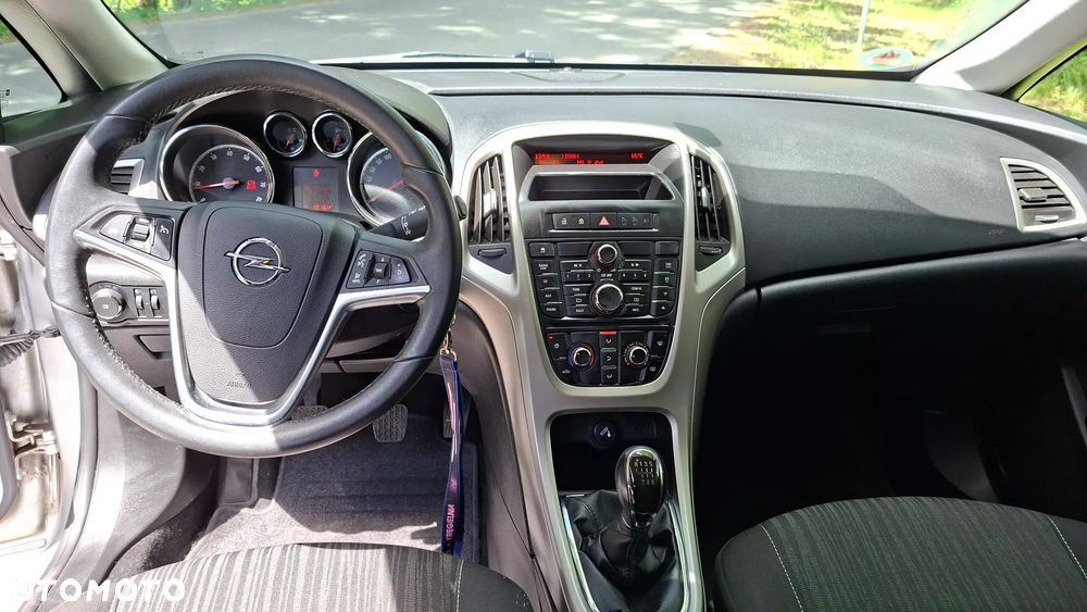 Opel Astra 1.4 Turbo Innovation - 20