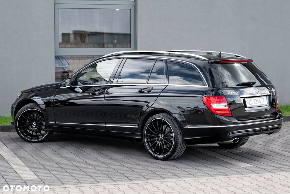 Mercedes-Benz Klasa C 250 CDI DPF Automatik BlueEFFICIENCY Special Edition - 10