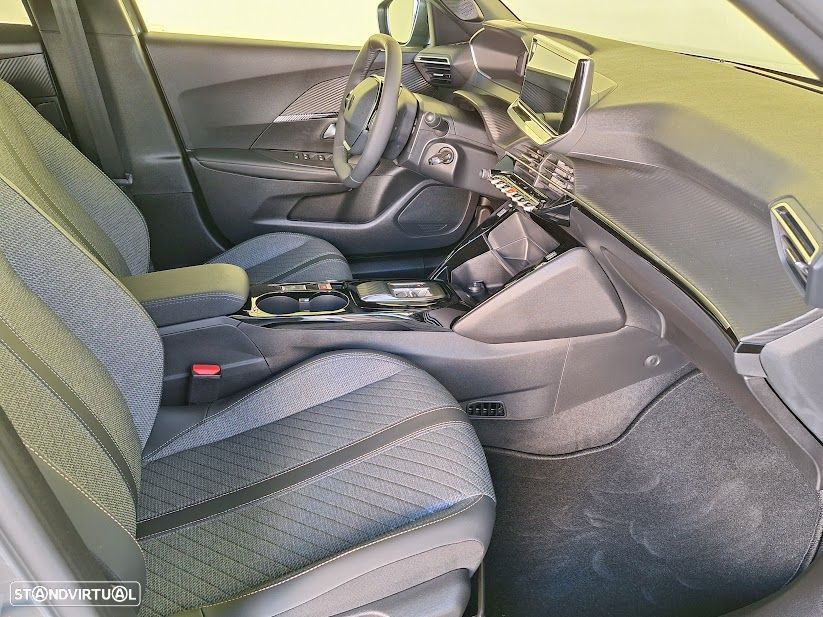 Peugeot 2008 1.2 Hybrid Allure e-DCS6 - 10