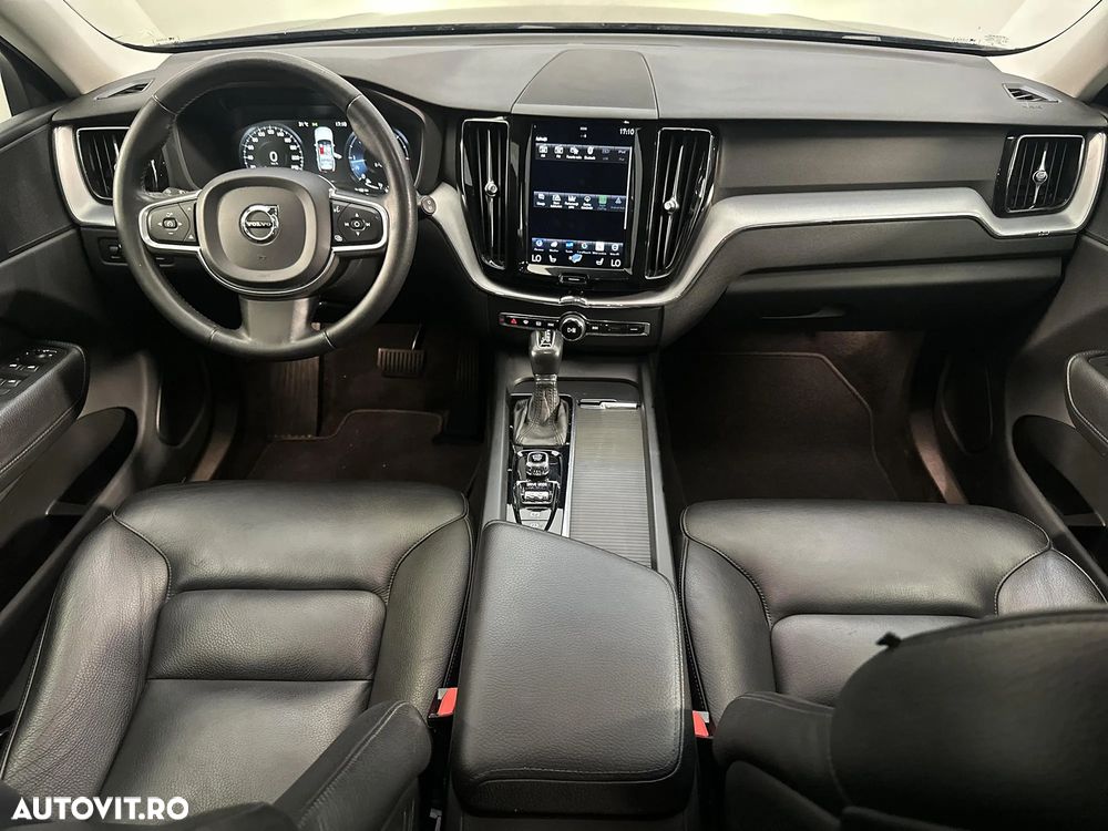 Volvo XC 60 D4 AWD Momentum - 10