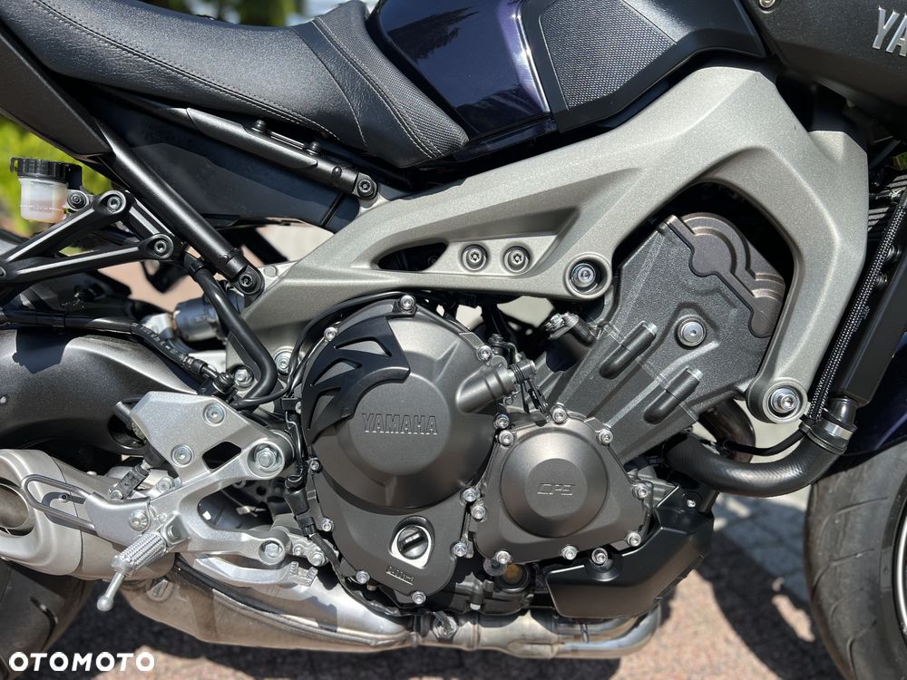 Yamaha MT - 8