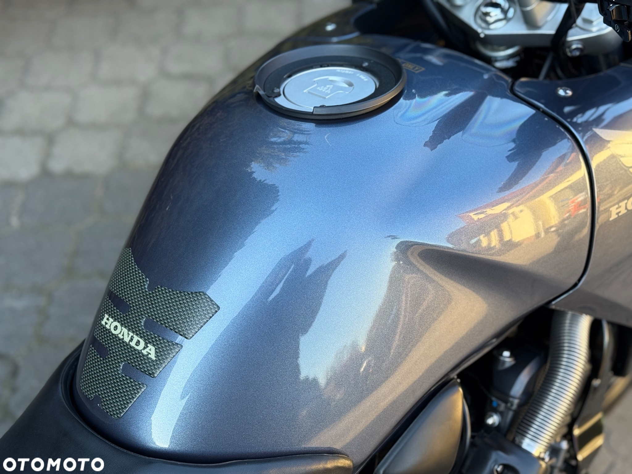 Honda CBF - 22