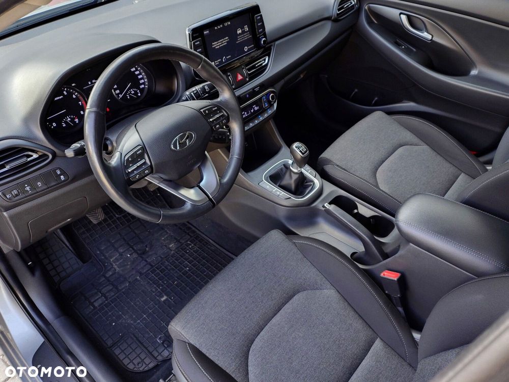 Hyundai i30 1.5 DPI Smart - 14