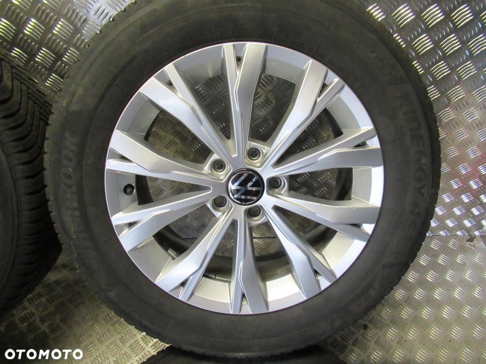 Koła Vw Tiguan 7Jx17 et40 5x112 M/S 23rok JAK NOWE - 2