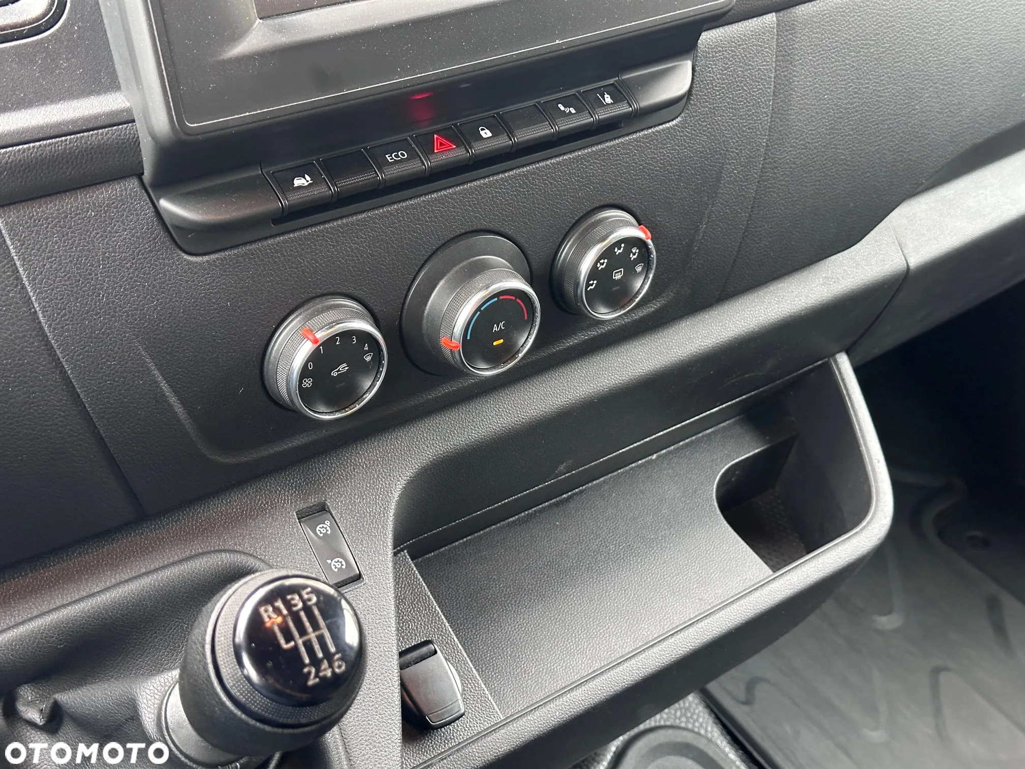 Renault MASTER - 20