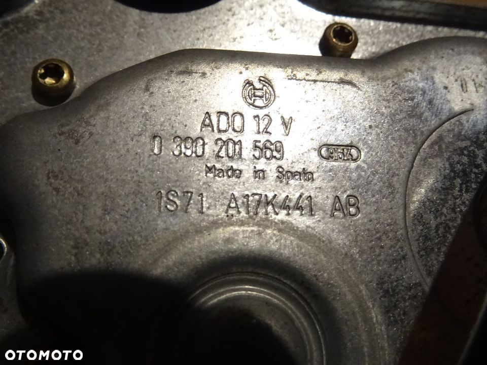 FORD MONDEO MK3 SILNIK SILNICZEK WYCIERACZKI TYŁ SZYBY TYLNEJ KLAPY HB - 4