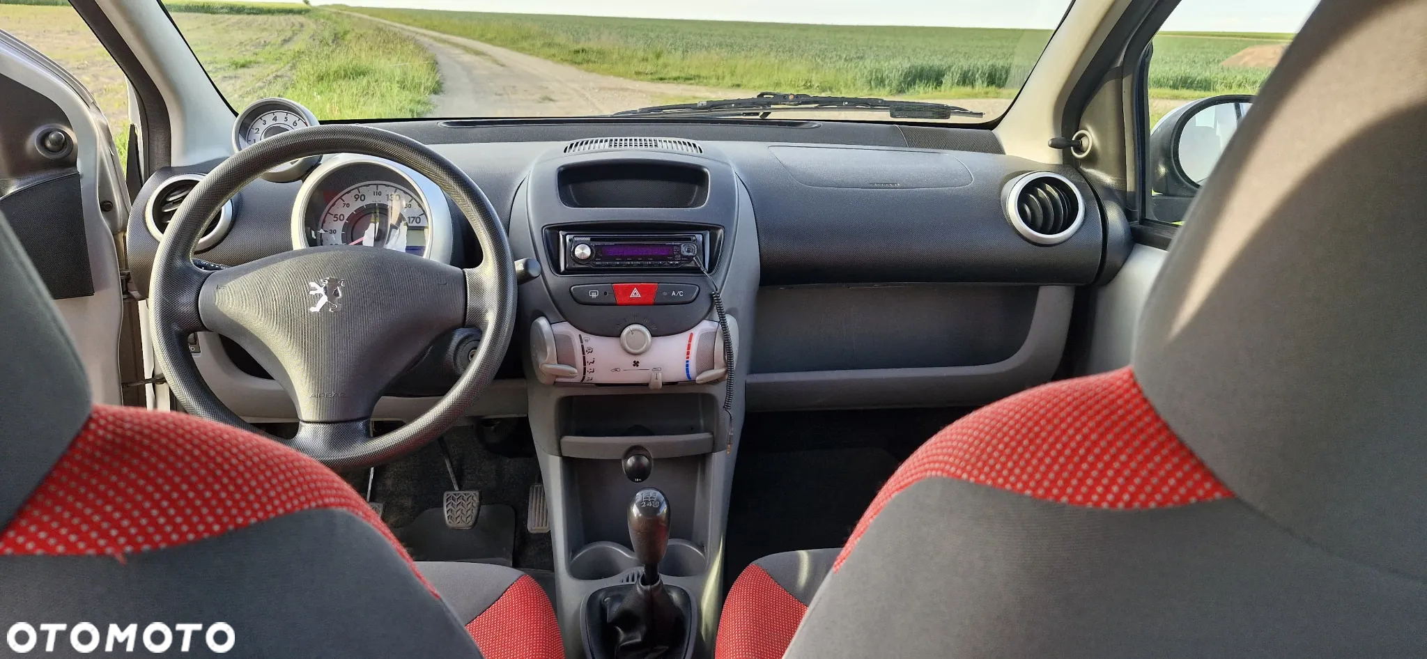 Peugeot 107 1.0 Happy - 10