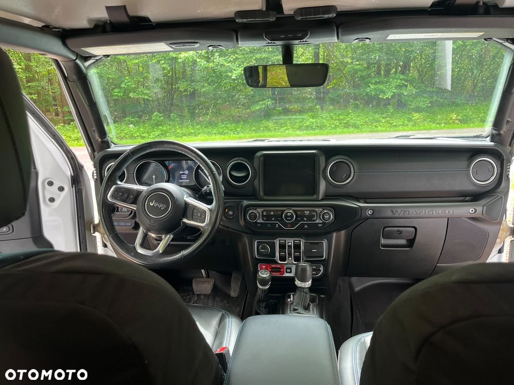 Jeep Wrangler - 7