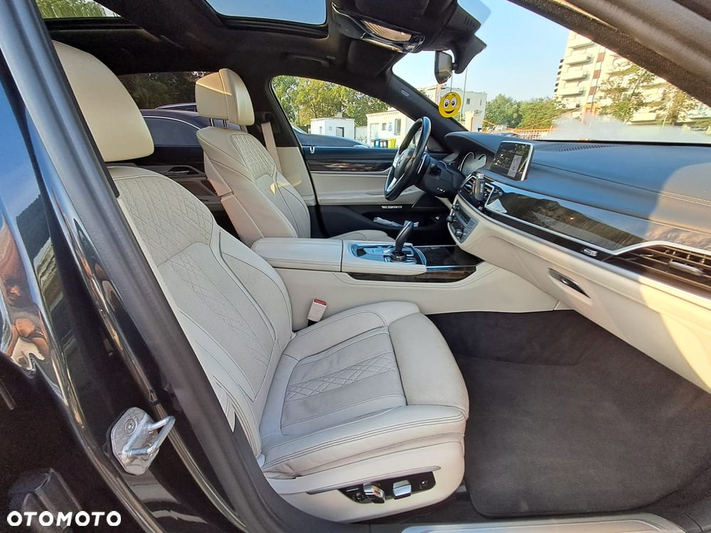 BMW Seria 7 740Li - 9