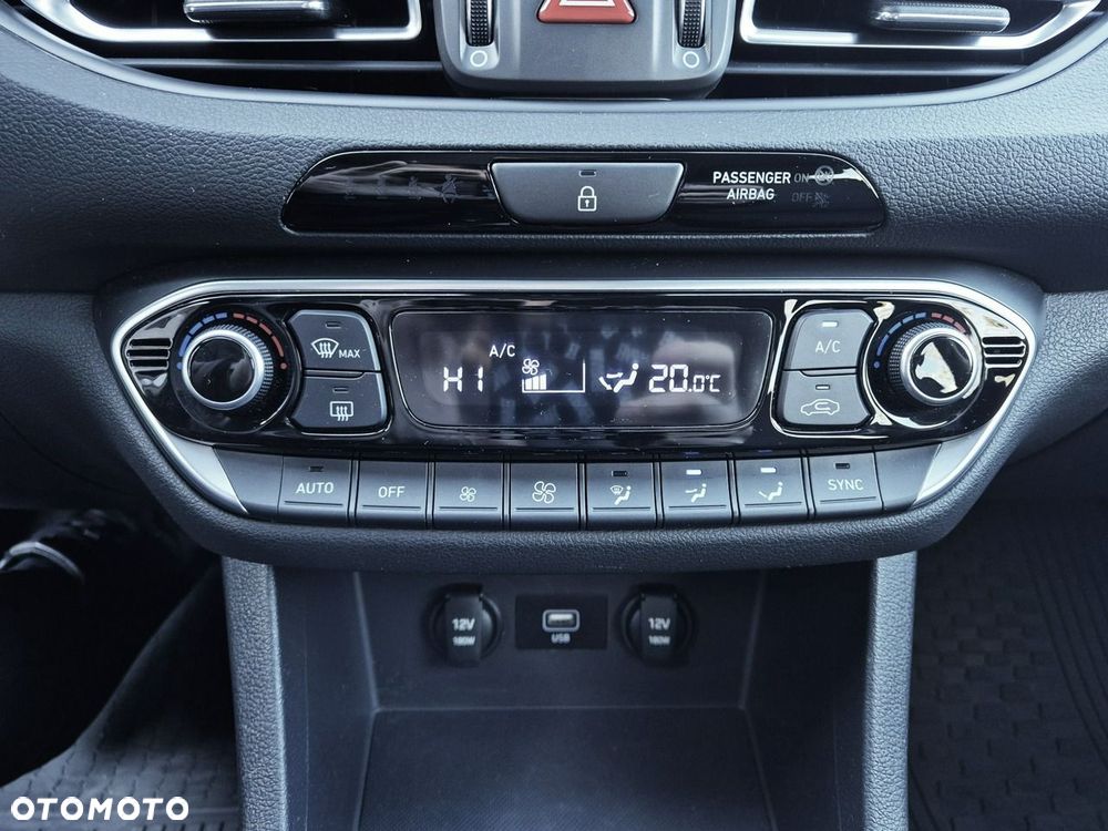 Hyundai i30 1.5 T-GDI 48V Smart DCT - 21