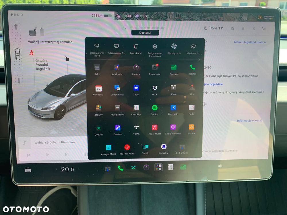 Tesla Model 3 AWD - 27
