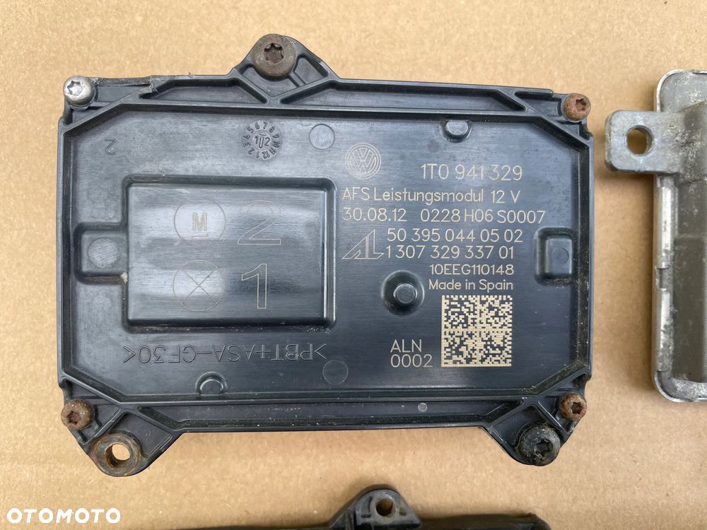 VW przetwornica moduł żarnik 1T0941329 8K0941597E 4G0907697A D3S - 2