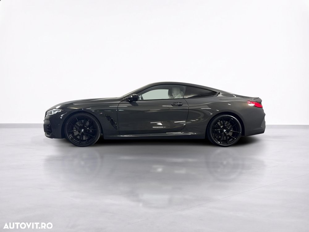 BMW M8 2023 — imagine 2