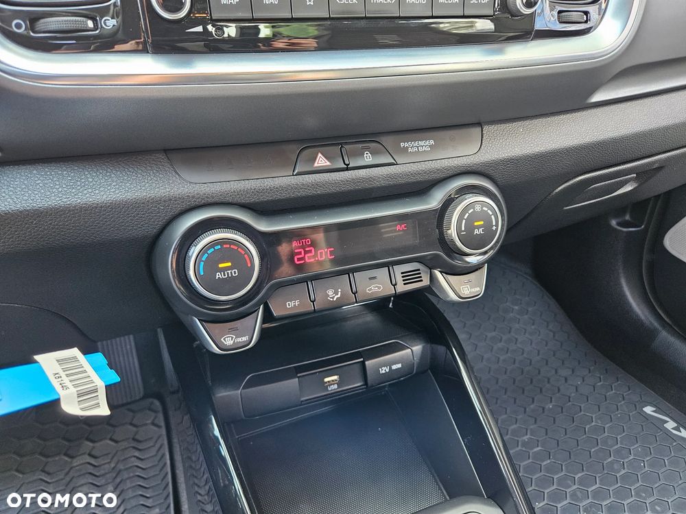 Kia Stonic 1.0 T-GDI L - 23