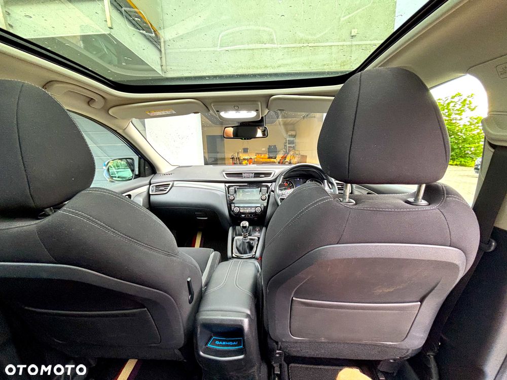 Nissan Qashqai 1.3 DIG-T N-Connecta - 12