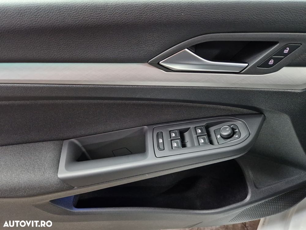 Volkswagen Golf 1.0 TSI Life - 10