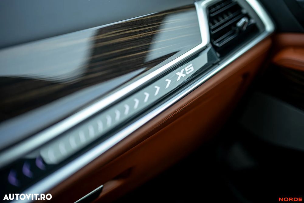 BMW X5 xDrive30d AT MHEV - 33