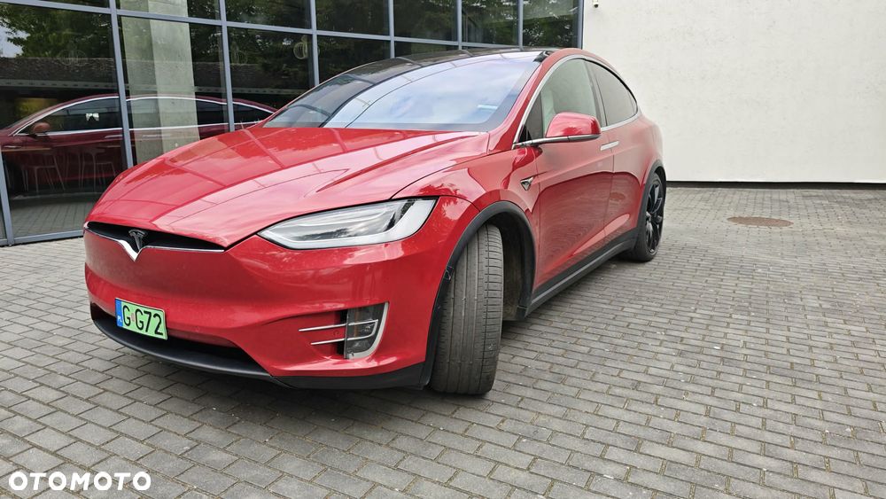Tesla Model X Performance - 17