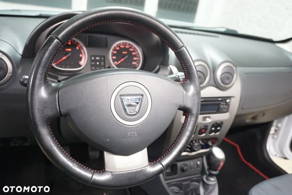 Dacia Duster dCi 110 FAP 4x2 Laureate - 18