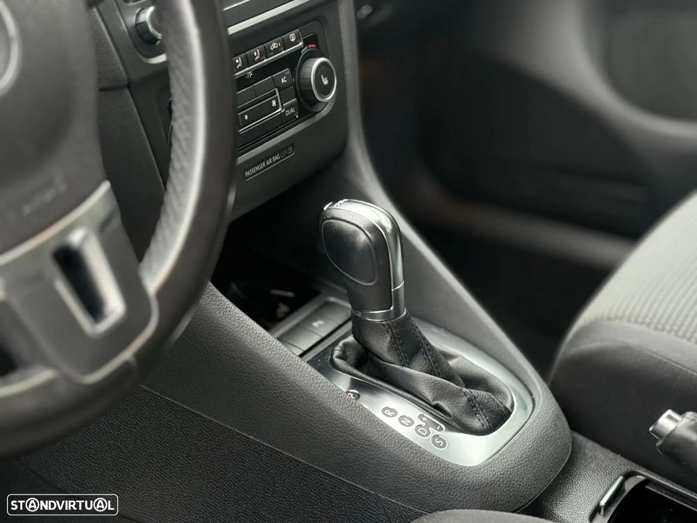 VW Golf 1.4 TSI DSG Team - 8