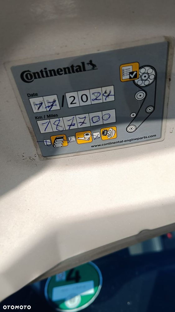 Ford Kuga 2.0 TDCi 4x4 Individual - 25