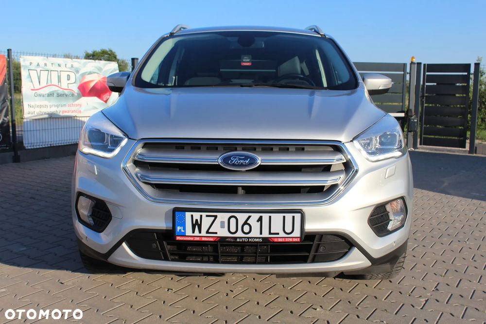Ford Kuga 1.5 EcoBoost 2x4 Titanium - 10