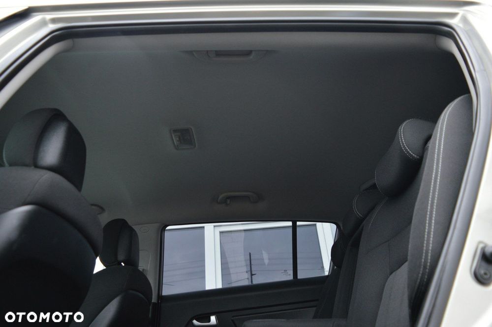 Kia Sportage 1.7 CRDI 2WD Vision - 30