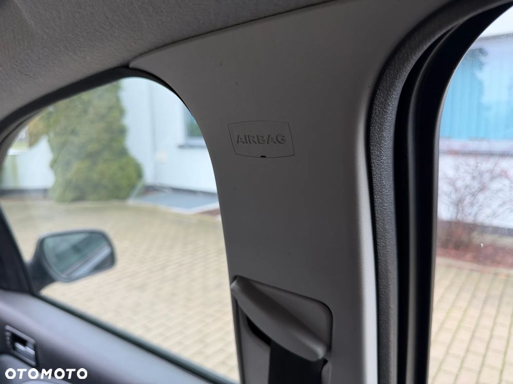 Ford C-MAX 1.6 FF Trend - 22